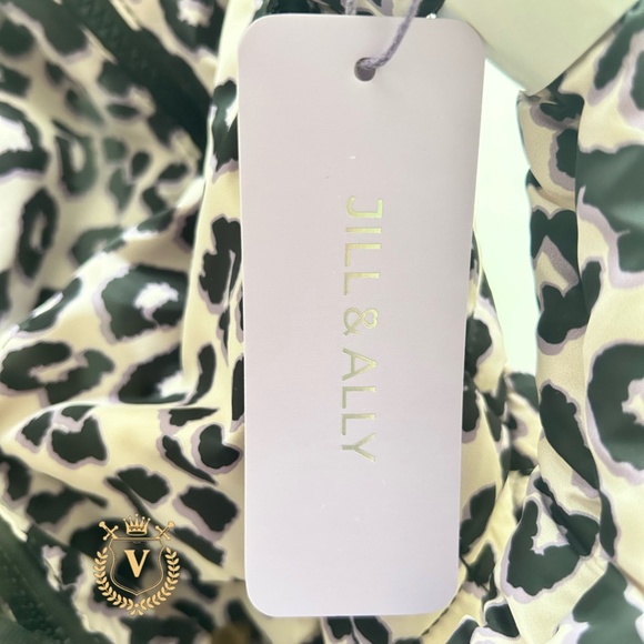 Purple Animal Quilted Puff Tote Bag - Picture 4 of 4